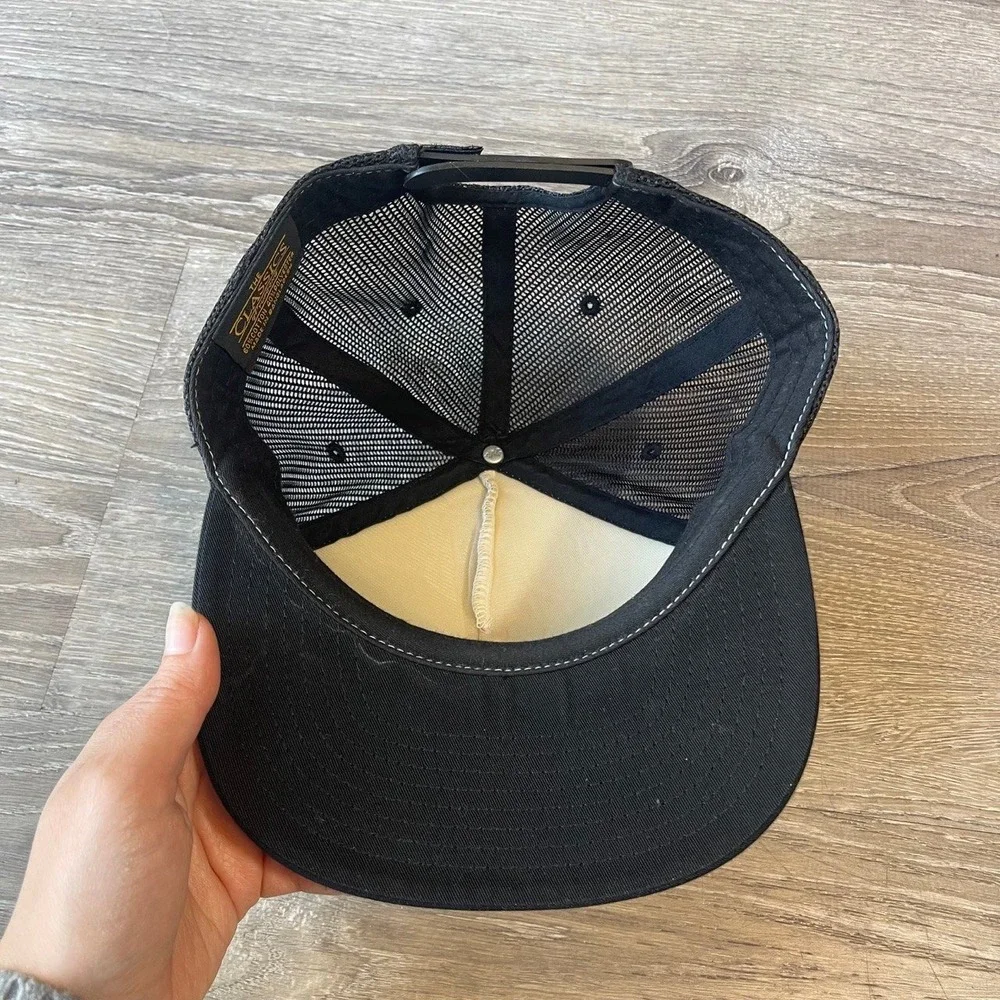 Never Summer Industries Mountain Graphic Trucker Hat Black Snapback Yupoong Cap